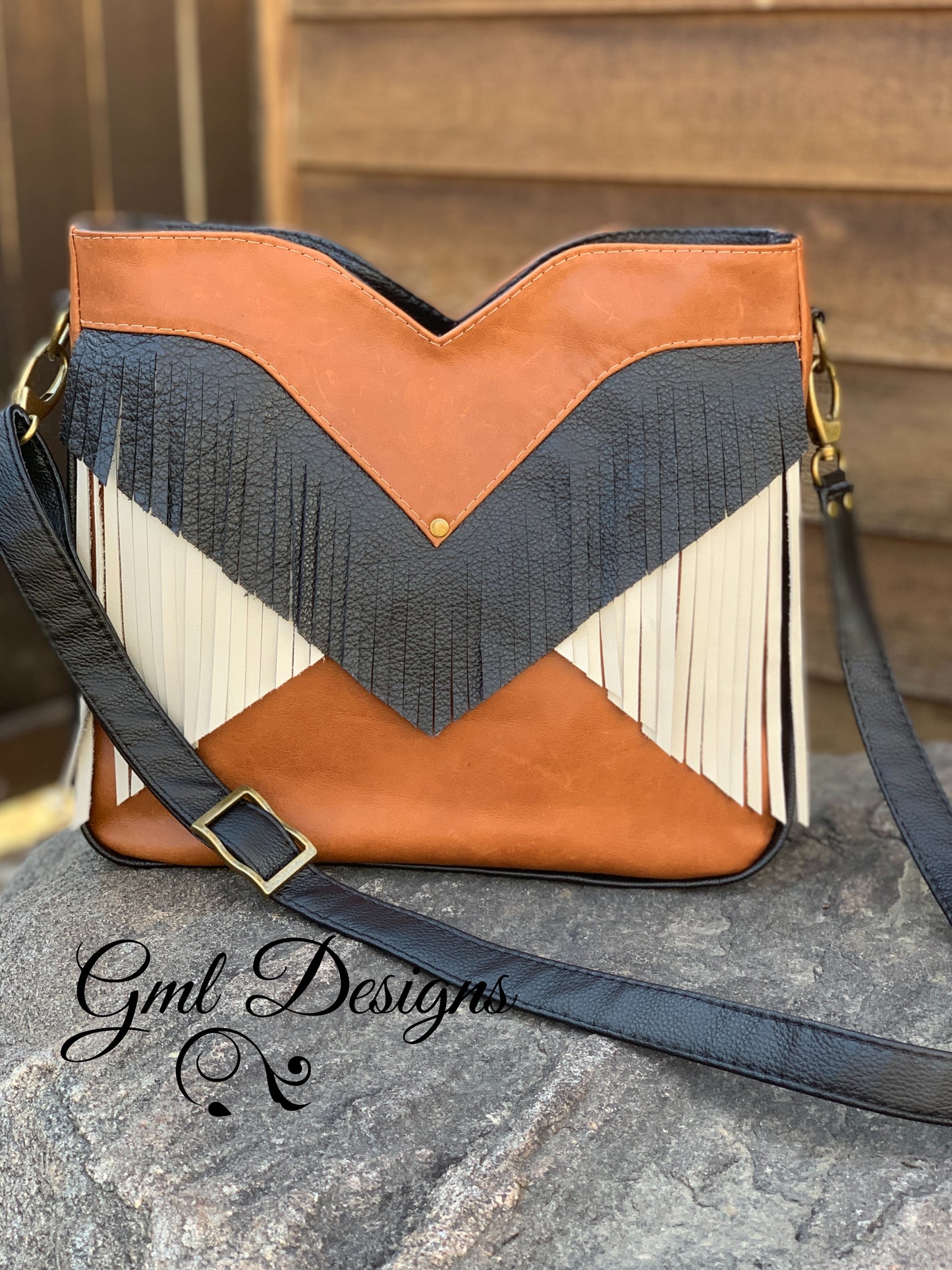 Western Fringe Shoulder Bag